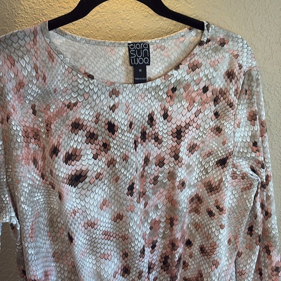 Clara Sun Woo Pink,Tan, White Textured Reptile Print Top/ Size medium/ NWT - Picture 4 of 10